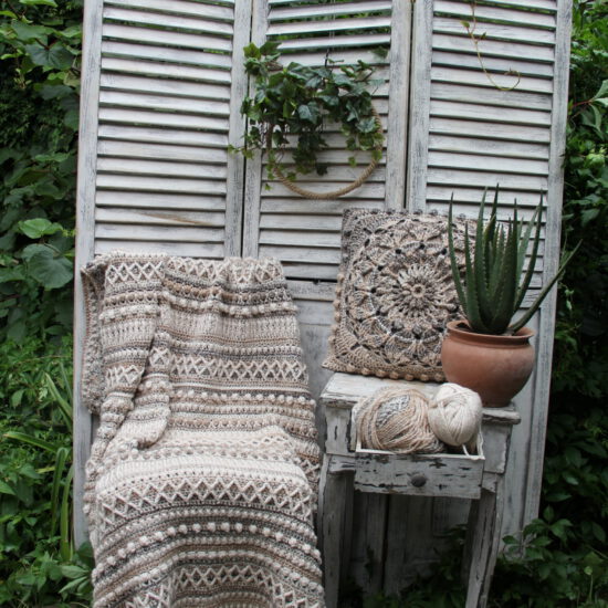 Corneeltje Wol - Plaid Varia naturel 2 Haakpakket - Plaid Varia naturel