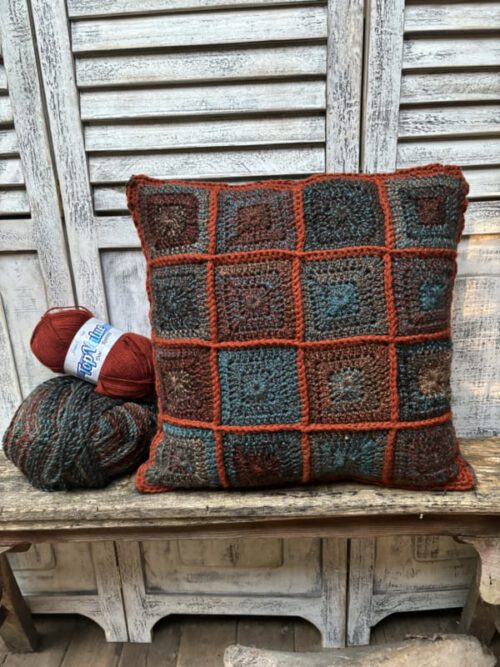 Corneeltje Wol - Solid Square kussen De box 2 Haakpakket - Solid Square kussen - Stoer & Stijlvol 64