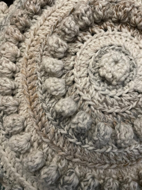 Haakpakket Rond kussen met noppen