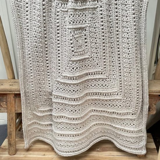 Corneeltje Wol - Budget relïef - 1 Haakpakket - Plaid Budget Relïef