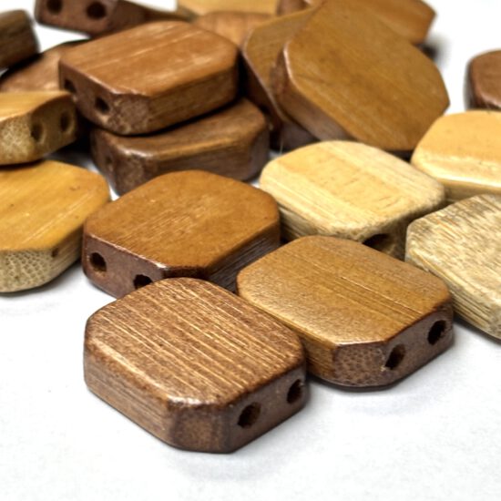 Houten platte kralen 2,2x1,8x0,5cm (12 stuks)