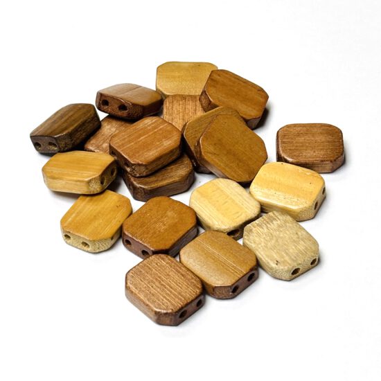 Houten platte kralen 2,2x1,8x0,5cm (12 stuks)