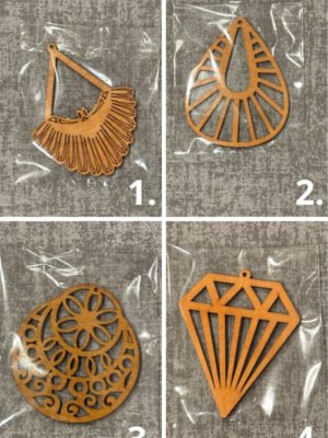 Houten hangend ornament (1 stuk) 6 x 7 cm