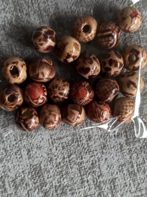 Bruine houten deco kralen (20 stuks) 9 x 10 mm