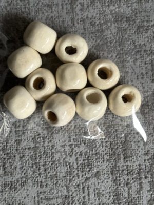 Houten kralen (10 stuks) 9 x 10 mm - Wit