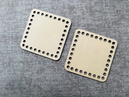 Corneeltje Wol - Houten vierkanten Houten paneeltjes 10 cm Ø - 32 boorgaten (2 stuks)