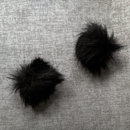 Imitatie bont pompons (2 stuks)
