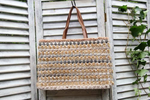 Corneeltje Wol - In je nopjes tas 2 Haakpakket - Tas In je Nopjes - Naturel met fluffy - Stoer en Stijlvol 64