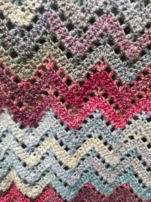 Corneeltje Wol - Marble zigzag MC - 2 Haakpakket - Plaid Marble ZigZag