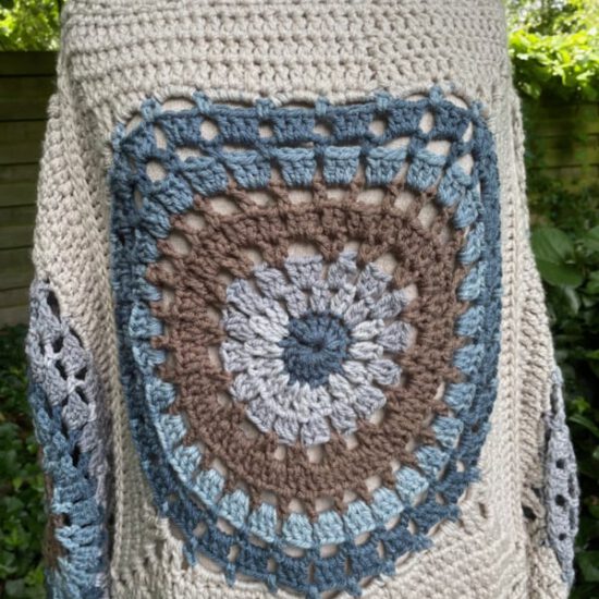 Corneeltje Wol - PONCHO IBIZA BLUE 2 Haakpakket - Poncho Ibiza blue