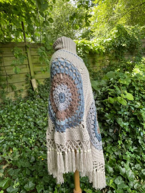 Corneeltje Wol - PONCHO IBIZA BLUE 5 Haakpakket - Poncho Ibiza blue