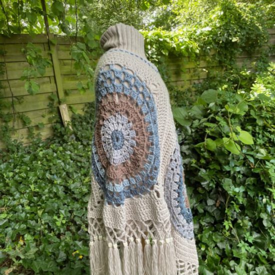 Corneeltje Wol - PONCHO IBIZA BLUE 5 Haakpakket - Poncho Ibiza blue