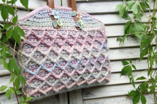 Corneeltje Wol - Pink Flower PM -1 Haakpakket -Tasje Pink Flower PM