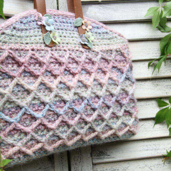 Corneeltje Wol - Pink Flower PM -1 Haakpakket -Tasje Pink Flower PM