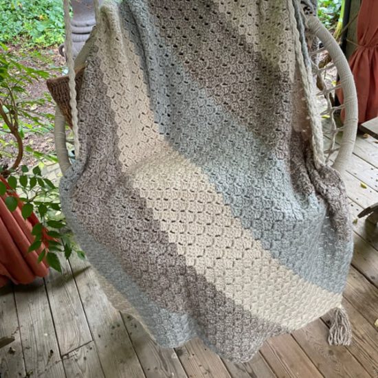 Corneeltje Wol - Plaid Corner to Corner - 1 Haakpakket - Plaid Corner to Corner