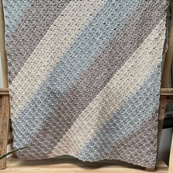 Corneeltje Wol - Plaid Corner to Corner - 2 Haakpakket - Plaid Corner to Corner