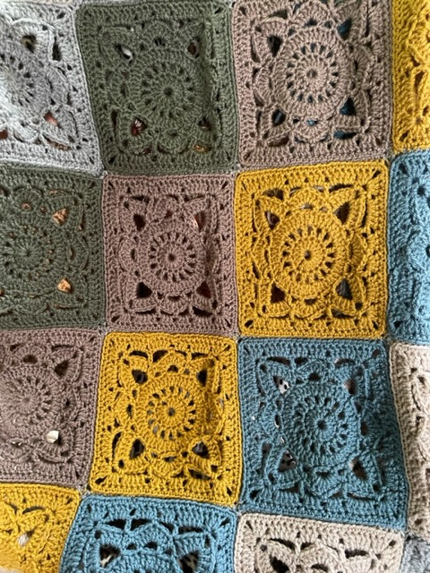 Corneeltje Wol - Plaid Croftland close up 1 Haakpakket - Plaid Croftland