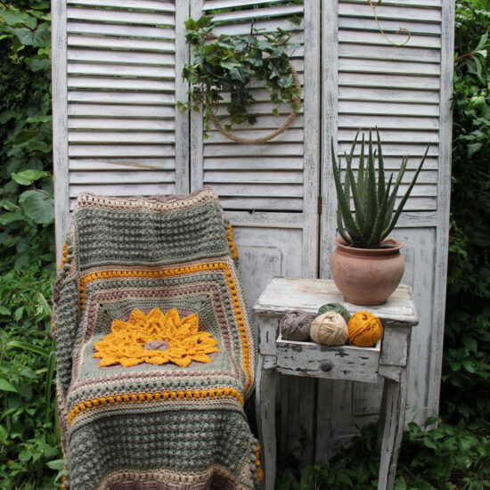 Corneeltje Wol - Plaid Tournesol -3 Haakpakket - Plaid Tournesol