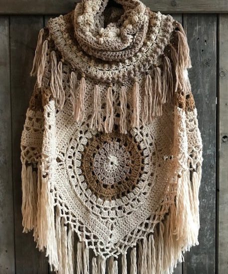 Corneeltje Wol - Sjaal Chunky noppen en pompons 4 Haakpakket - Poncho Circle Boho