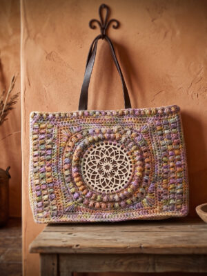 Corneeltje-Wol-Stone-Wash-Tangle-2-sfeerfoto Haakpakket - Tas Stone Wash tangle