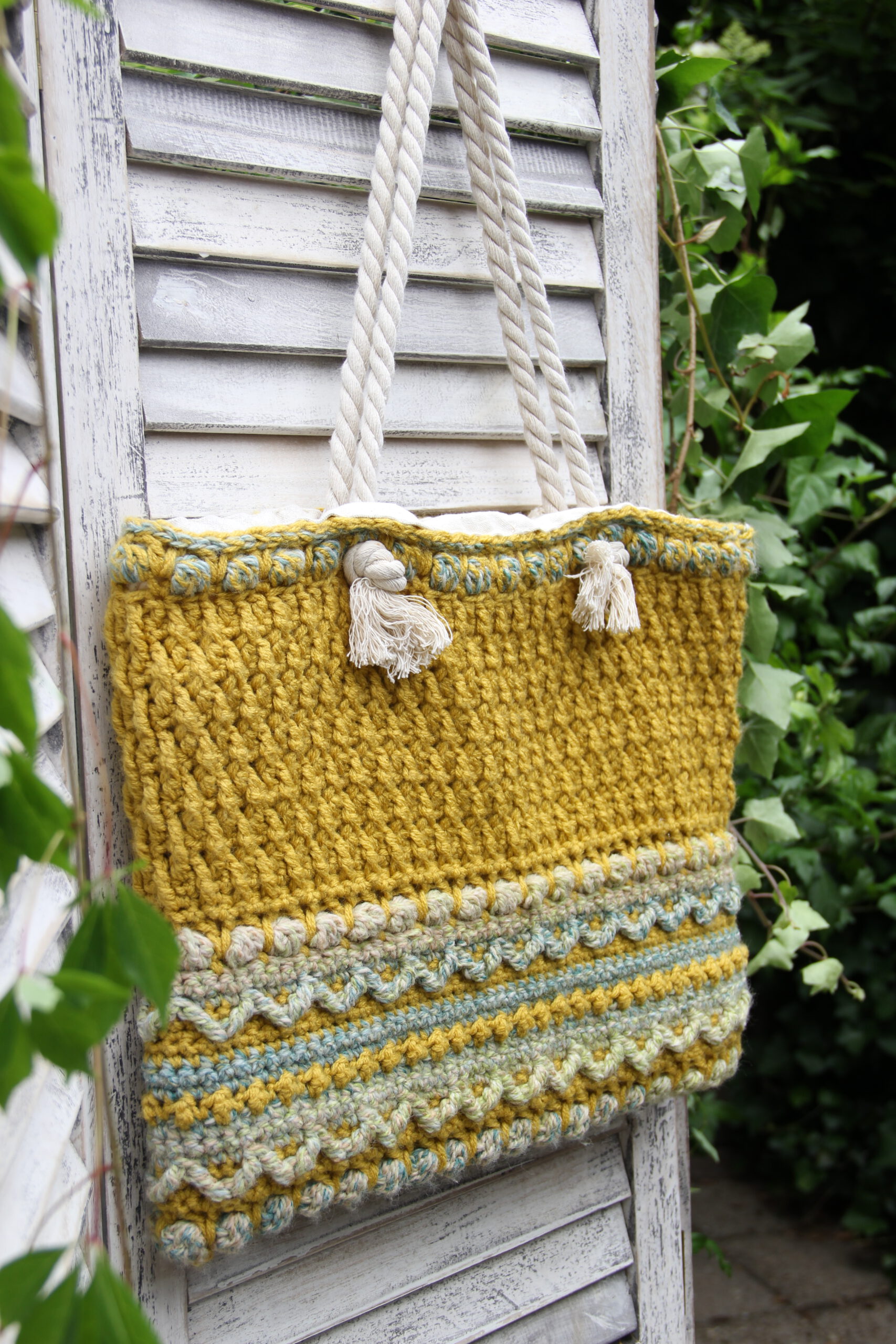 Corneeltje Wol - TAS ALPINE-MOROCCAN TILES Haakpakket - Tas Alphine - Moroccan Tiles