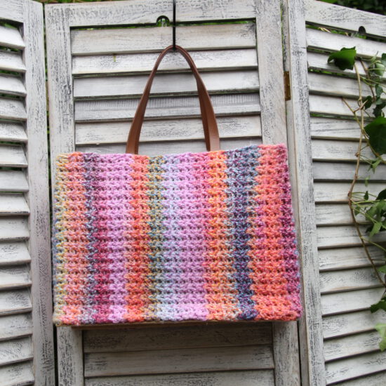 Corneeltje Wol - Tas Poppy 3 Haakpakket - Tas Poppy