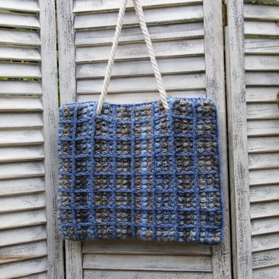 Haakpakket - Tas Blue Puff block MC 02