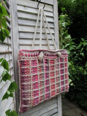 Haakpakket - Tas Pink Puff block MC 76