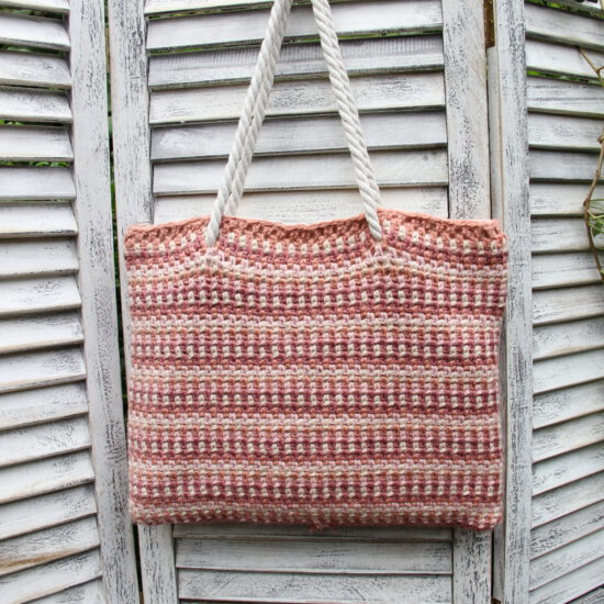 Corneeltje Wol - Tas pink moss (2) Haakpakket - Tas Pink moss