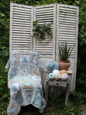 Corneeltje Wol - Plaid Winter Garden Garenpakket - Plaid Winter Garden