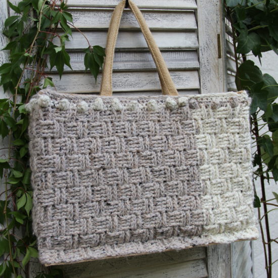 Corneeltje Wol - Tas Stoer Mandsteek Haakpakket set - Stoere set! Omslag + capuchon + col + tas