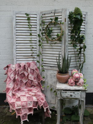 Corneeltje Wol - Plaid Pinky Haakpakket - Plaid Pinky