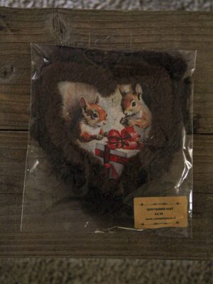 Corneeltje Wol - Kerst hart Eekhoorns