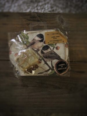 Kersthanger - Houten paneel met amberblokje (Vogels)  - Kant & Klaar