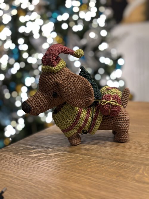 Corneeltje Wol - Teckel Ties