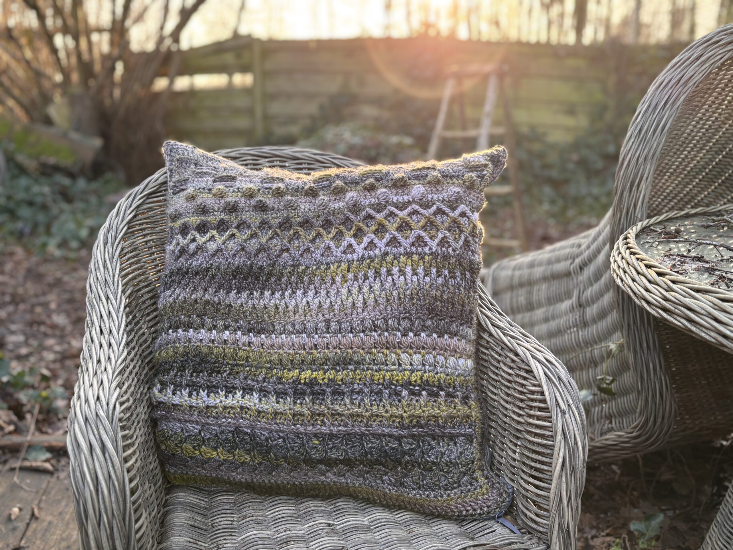 Haakpakket - Kussen Cottagespun Grey & Green