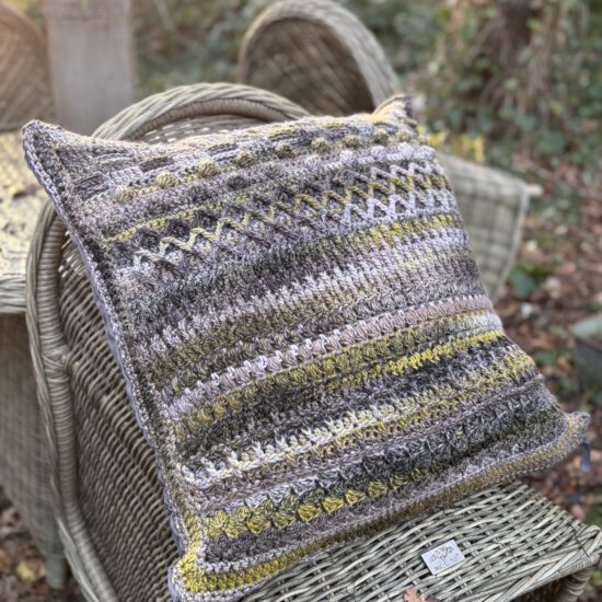 Haakpakket - Kussen Cottagespun Grey & Green