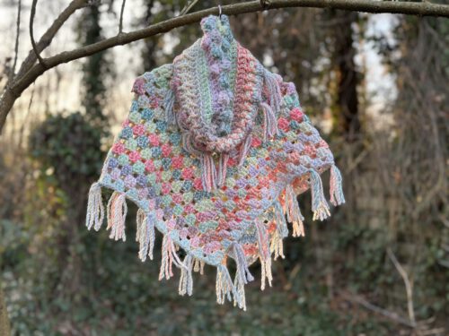 Haakpakket - Kinderponcho granny MC + bonuspatroon Kindercol Nop