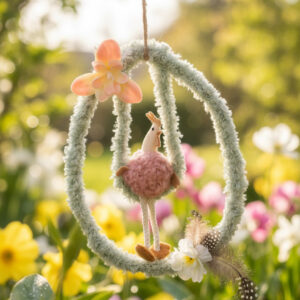 LIMITED EDITION: Haakpakket - Ei met kipje op schommel (mint groen)
