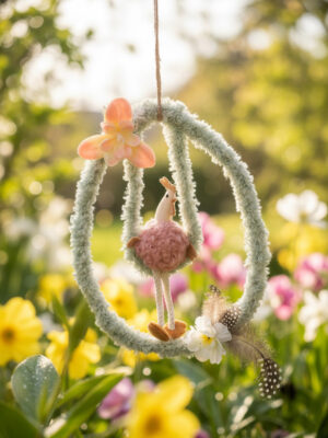 LIMITED EDITION: Haakpakket - Ei met kipje op schommel (mint groen)
