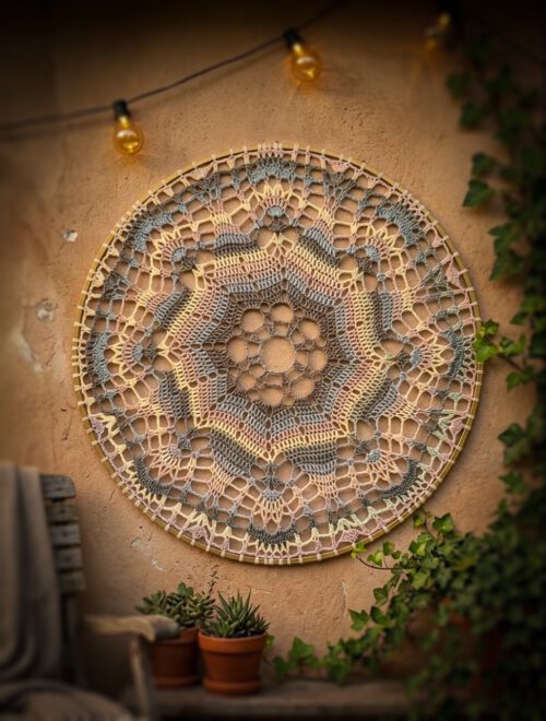Mandala 80 cm - Grijs/donkergrijs/ zacht geel - Kant & Klaar